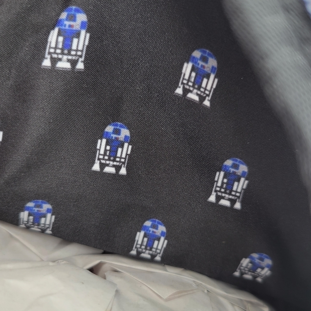 Loungefly Star Wars R2-D2 Wristlet Belt Bag - Picture 3 of 5